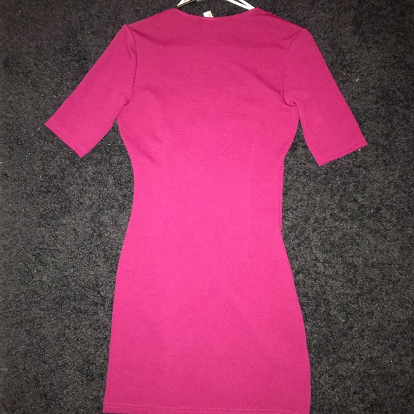 Fuchsia Bodycon Dress - Picture 2 of 4